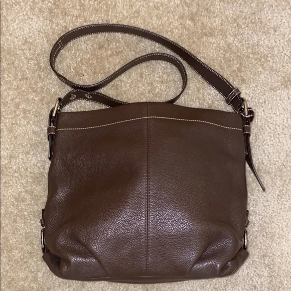 Coach Brown Leather Shoulder Bag with Hobo Silhouette - Picture 2 of 16